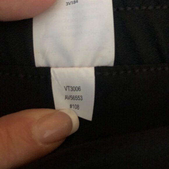 Avia Running Shorts Womens Size Medium Moisture Wicking Black Zebra Print NEW - Picture 7 of 9